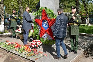 Возложение в День Победы